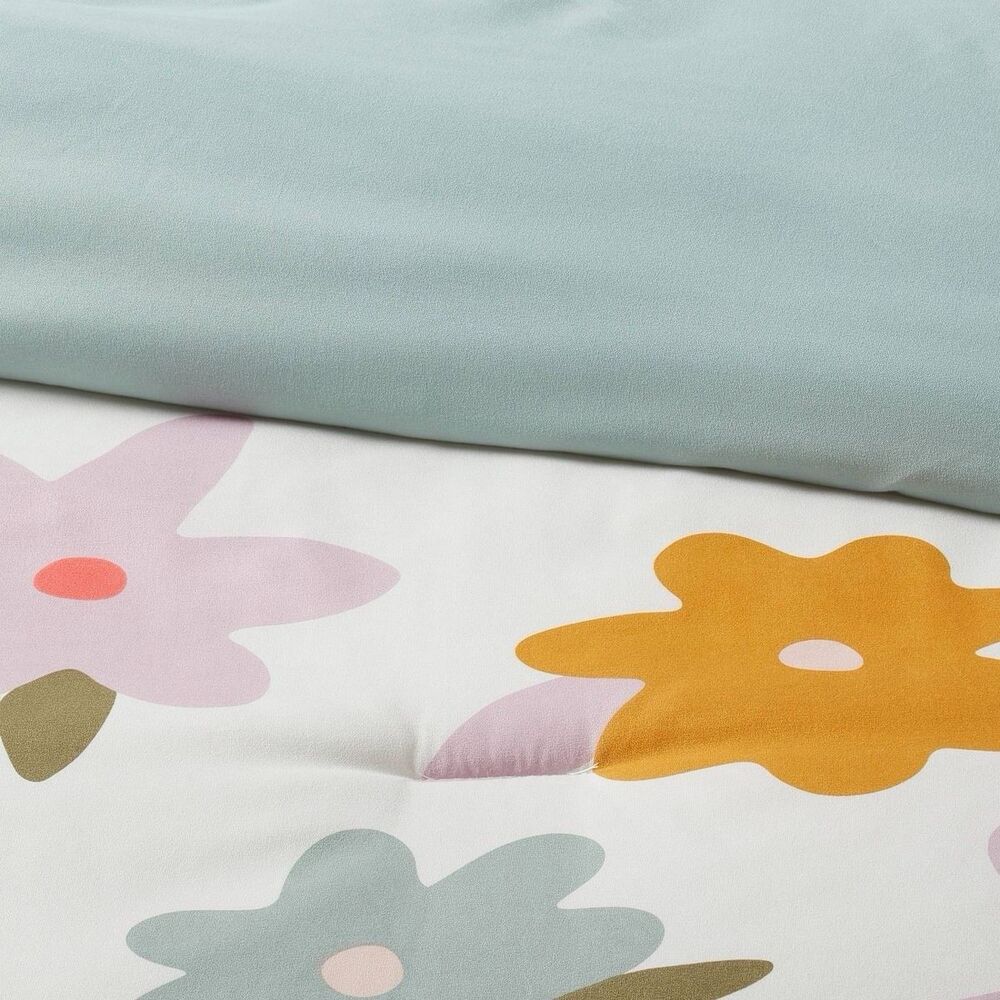 Pillowfort Twin Floral Kids Comforter Girls Pink Floral Bedding